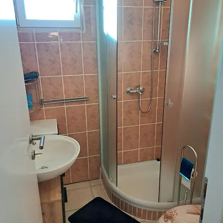 דירה Sany 2 With Jacuzzi *